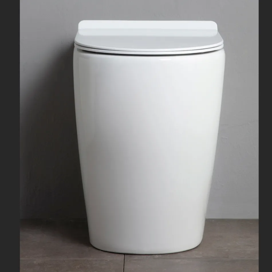 Vaso Wc con Scarico Traslato e Sedile Soft Close in Ceramica - Oleandro Viadurini