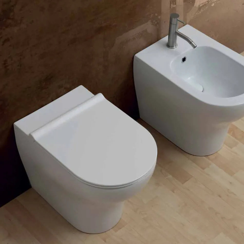 Vaso WC in ceramica bianca Star 54x35cm made in Italy, design moderno Viadurini